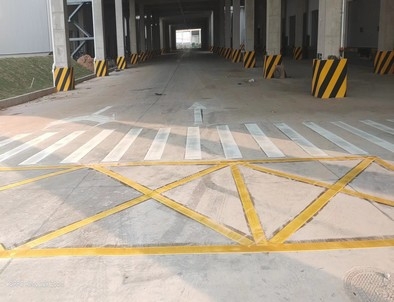 鹰潭鹰潭厂区道路标线施工